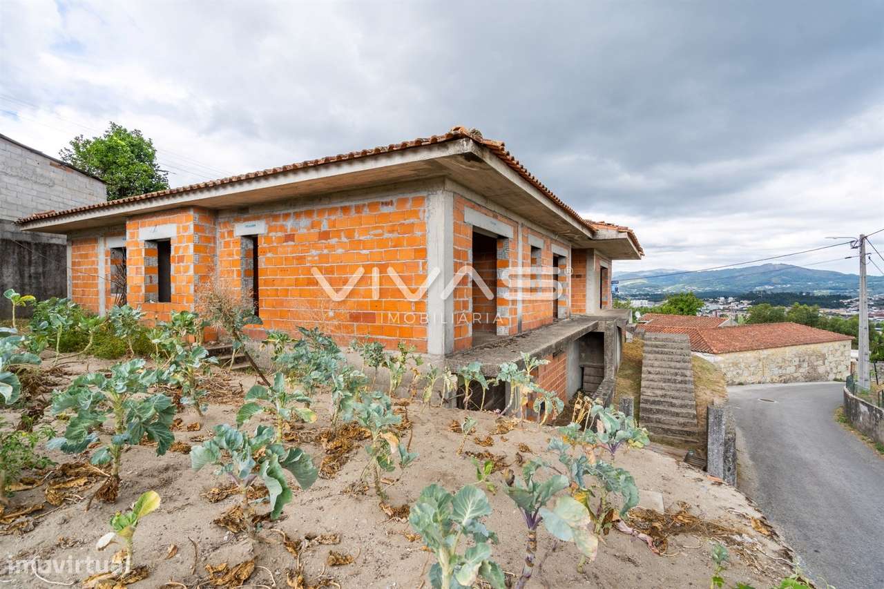 Moradia T4 Venda em Vila Verde e Barbudo,Vila Verde-32