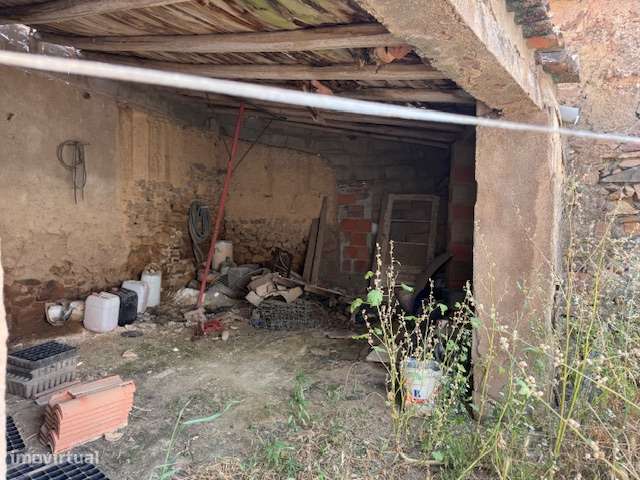 Ruína para Reconstruir em Alcaria Ruiva – Oportunidade Única! - Grande imagem: 5/15