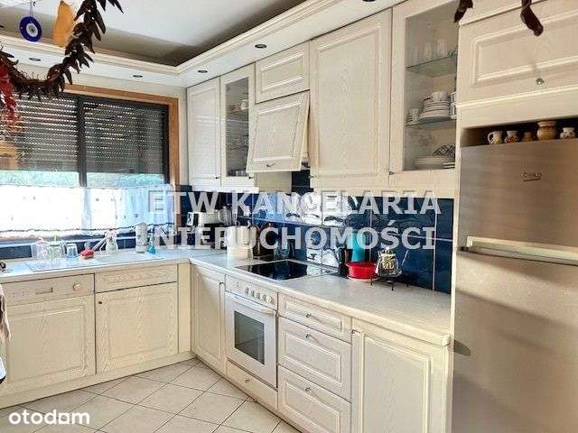 Klimatyczny dom w osiedlu Accord na Ursynowie-5