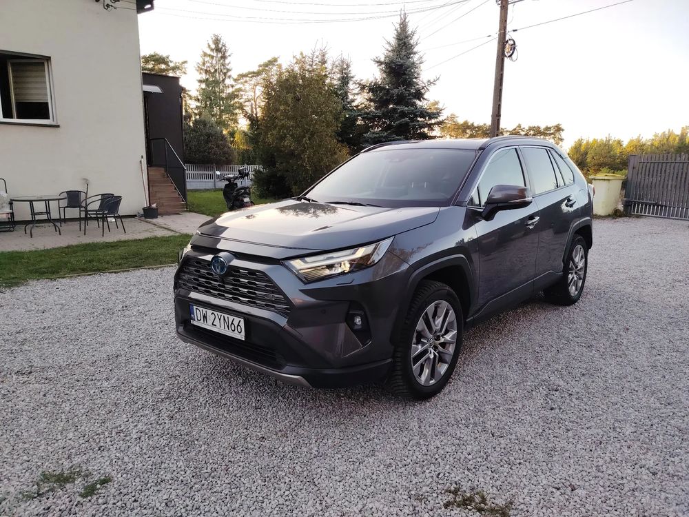 Toyota Rav4 V (2018-) 2.5 Hybrid Executive 4x4 2024