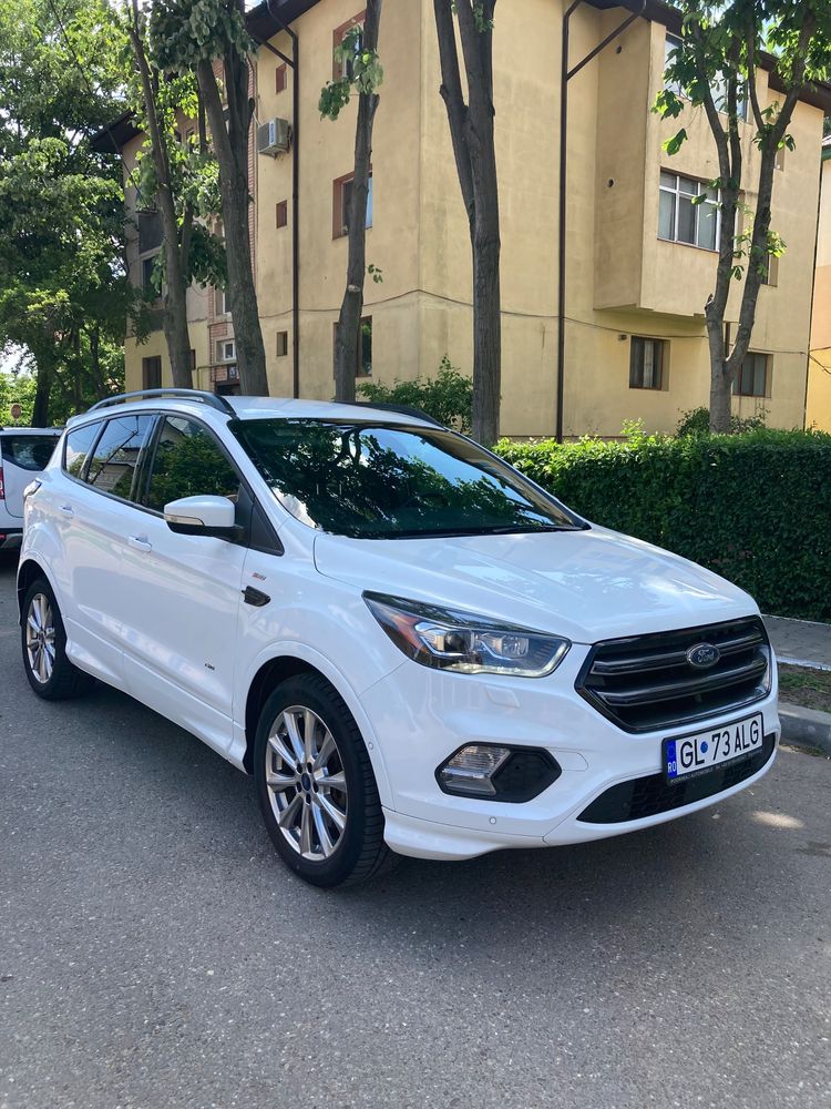 Ford Kuga II [2012 - 2019] 2.0 TDCi 4x4 Aut. ST-Line 2017