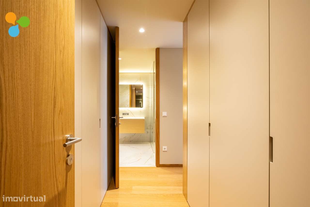 Apartamento T2 novo c/ terraço e 2 lugares de garagem-26