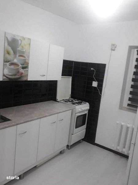 Inchiriere garsoniera zona Hanul Haiducilor - Imagine principală: 4/8