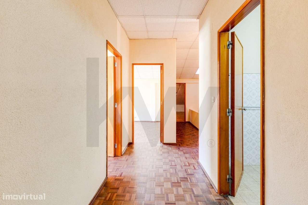 Espaçoso T3 Duplex no Coração de Abrantes – A Amplitude que a sua Famí - Grande imagem: 3/56