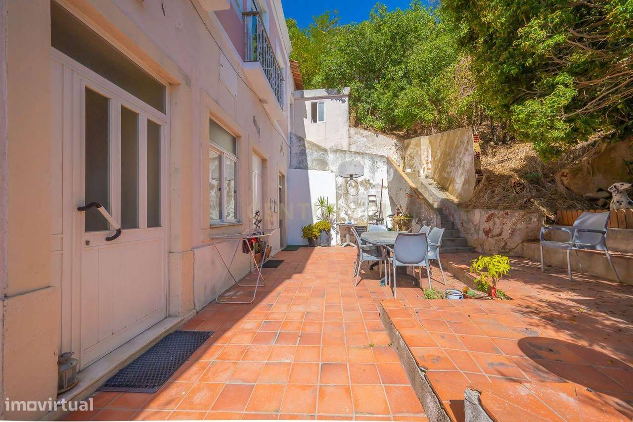 Apartamento com charme em Setúbal com uma vista soberba para o rio e t-35