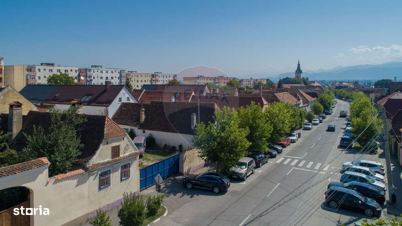Oportunitate de investiție | Imobil săsesc cu proiect de apartamentare - Imagine principală: 2/17