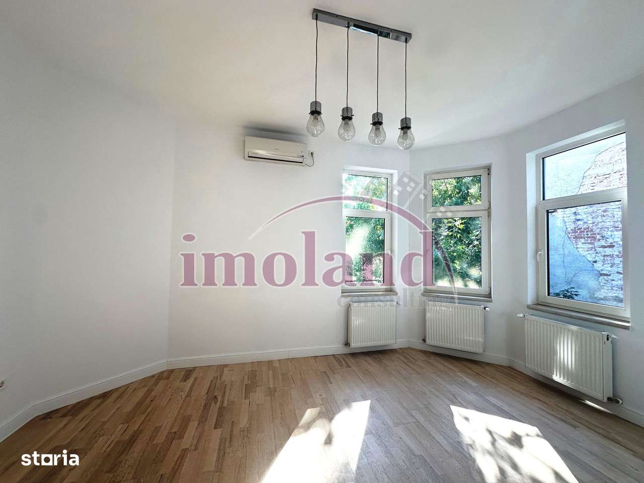 Inchiriere Vila Interbelica cu Curte - Birou - Dorobanti - Capitale - Imagine principală: 3/20