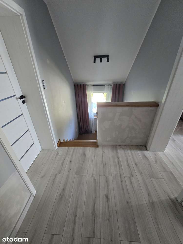 Budynek mieszklany na sprzedaż-11