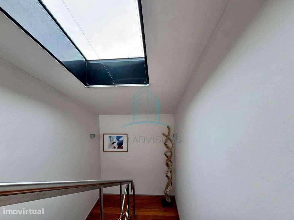 Moradia T4 com Piscina na cobertura-47
