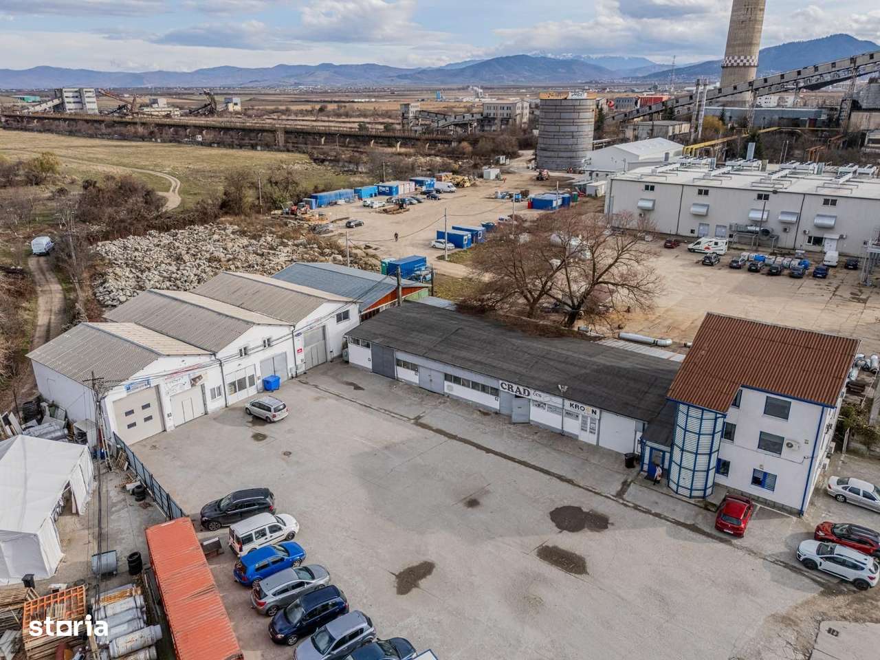 Investitie! Hala + birouri, 3300 mp teren, toate  utilitatile-0