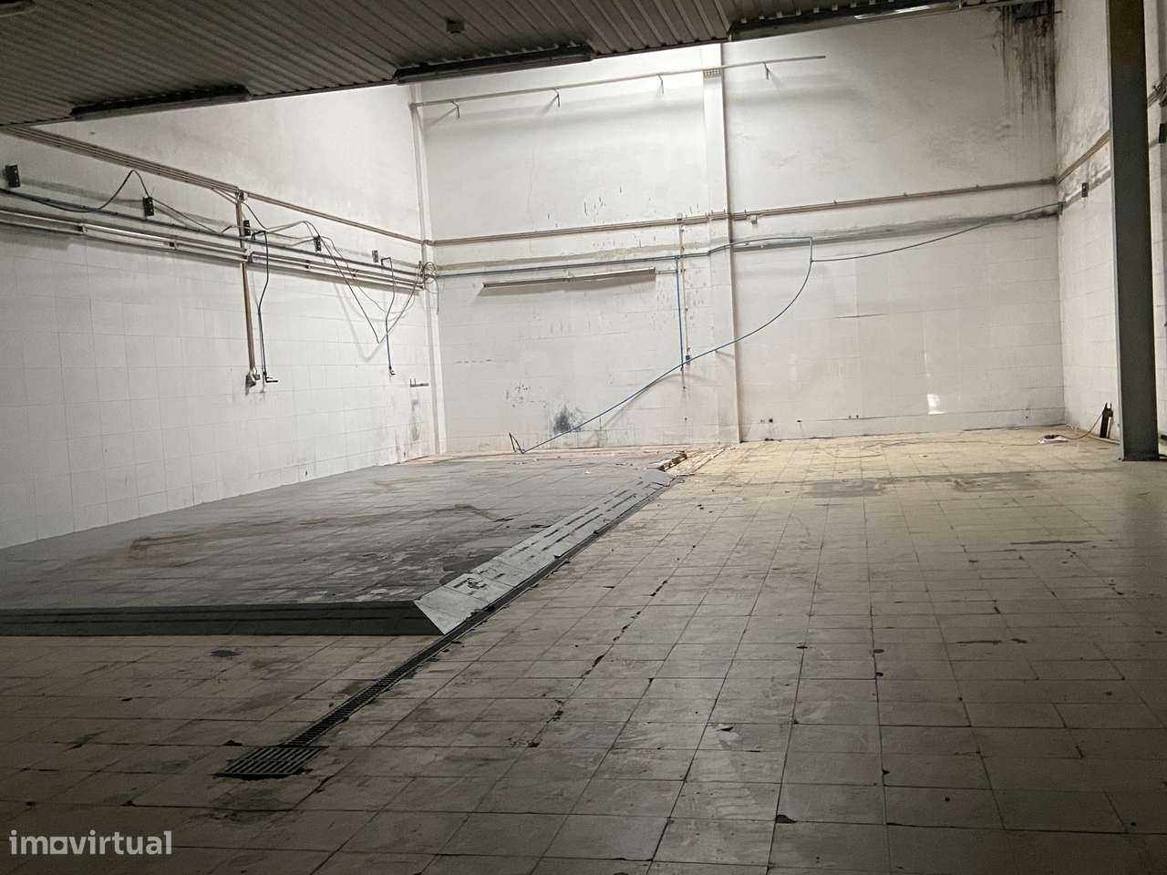 Armazém em Ramalde 400 m2 Porti - Grande imagem: 2/4