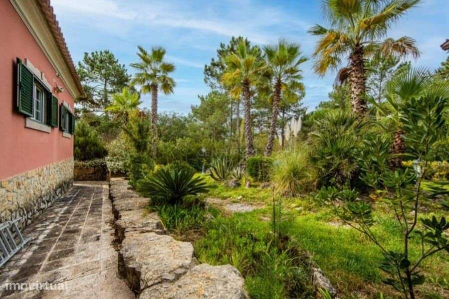 Moradia de Luxo T7 na quinta do Peru-5