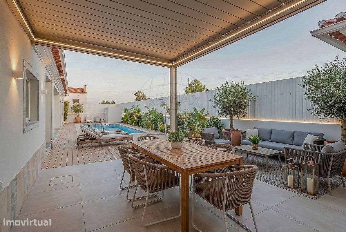 Moradia T4 para venda-0