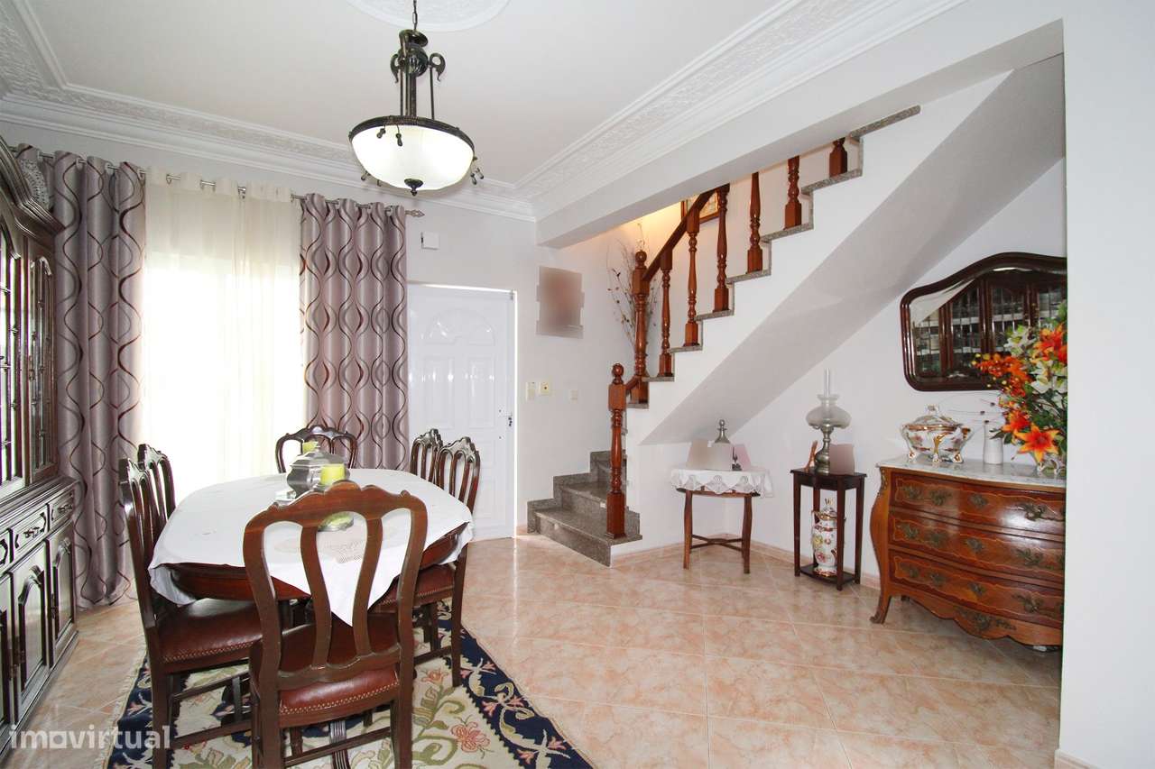 Moradia T3 +1 - Qta do Conde-14