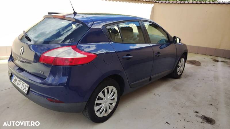 Renault Megane 1.5 dCi Authentique - 11