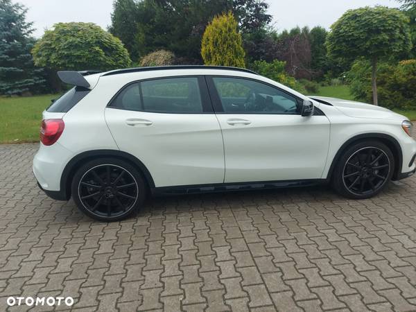 Mercedes-Benz GLA AMG 45 4-Matic - 6