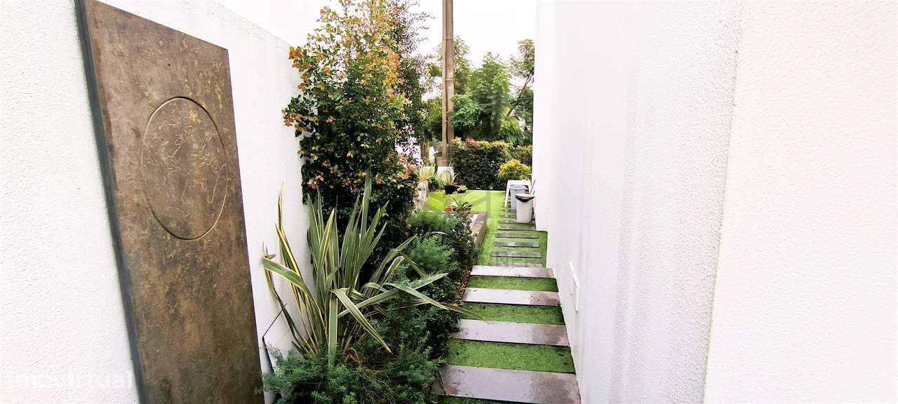 Moradia T5 Venda em Ramada e Caneças,Odivelas-46