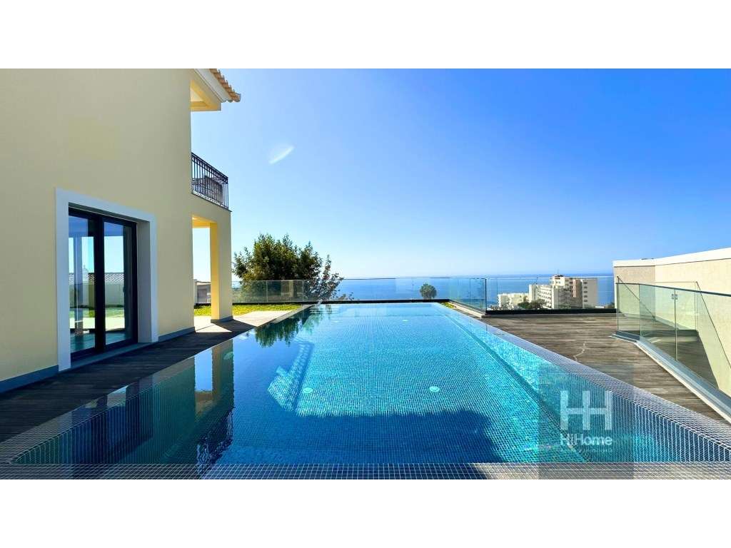 Moradia T3 de Luxo em São Martinho, Funchal - Grande imagem: 4/43