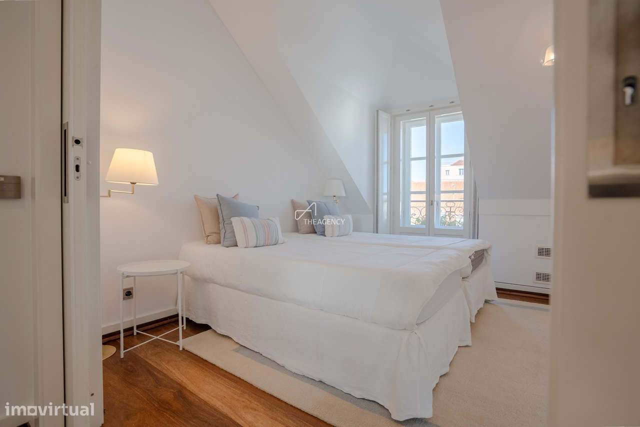 Duplex de luxo T2+1 com garagem no Chiado | 230 m² | Vistas panorâmica-15