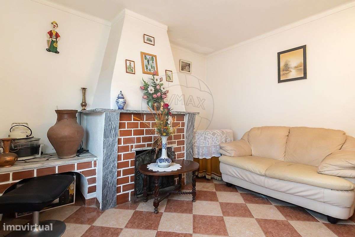 Moradia T4 para venda-30