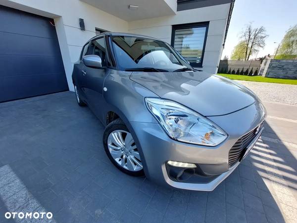 Suzuki Swift 1.2 Dualjet Comfort - 1