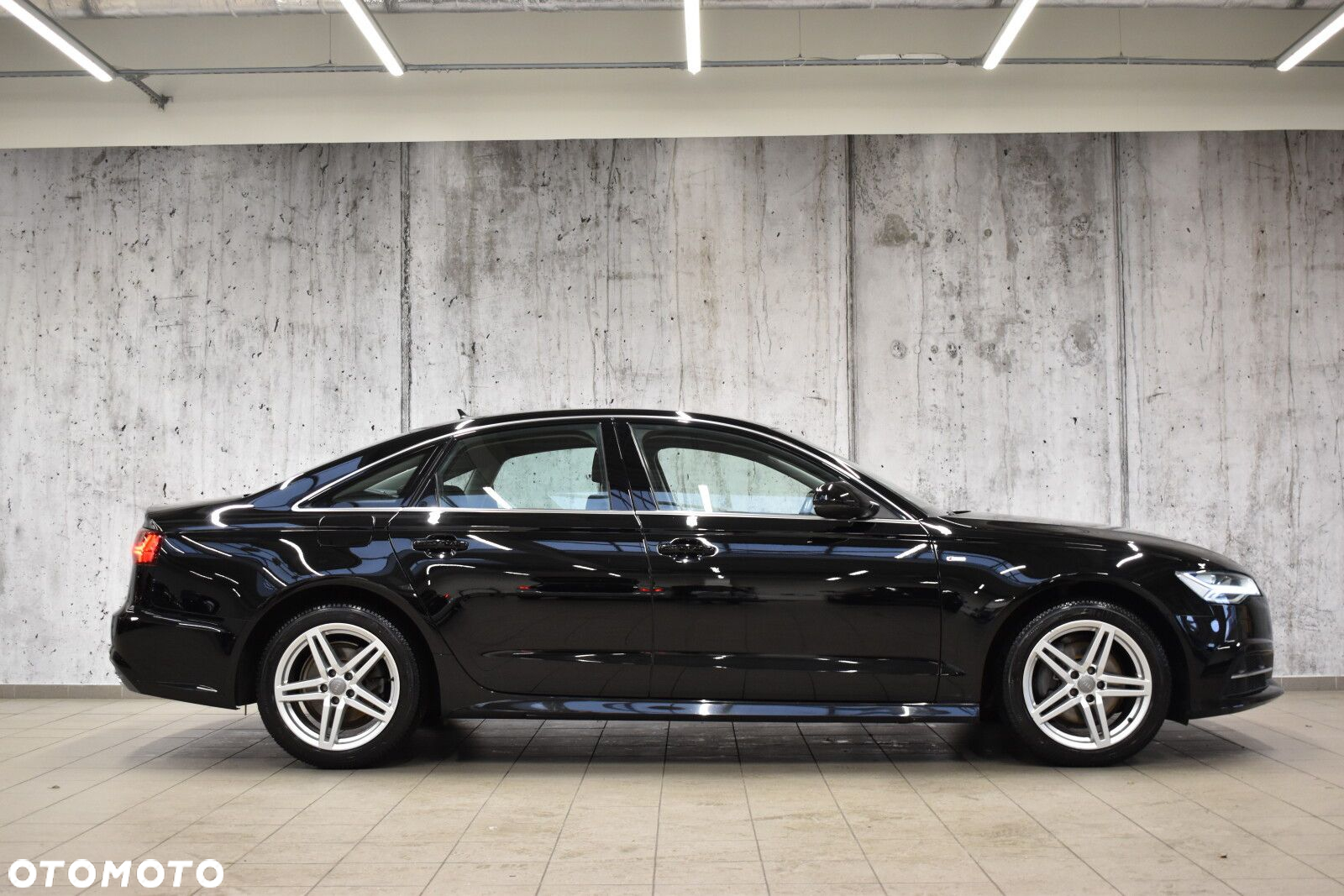 Audi A6 2.0 TDI ultra S tronic - 2