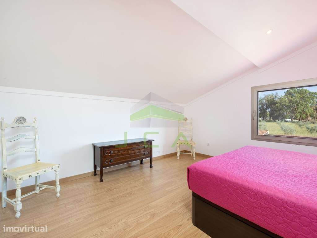 Moradia com terreno e piscina a 3km da Batalha-40