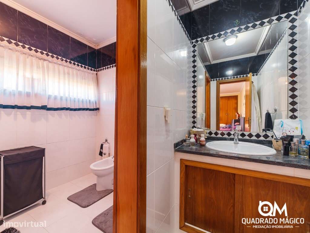 Apartamento T3 com 175m², garagem fechada na Quinta do Areeiro, em ...-17