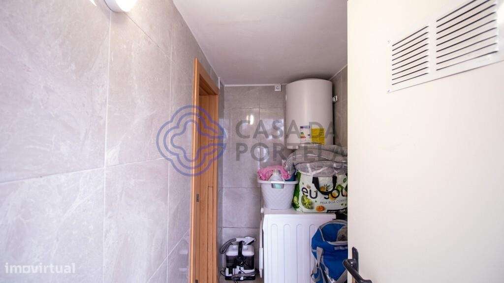 Moradia Térrea em  Pedroso com Garagem e Churrasqueira-13