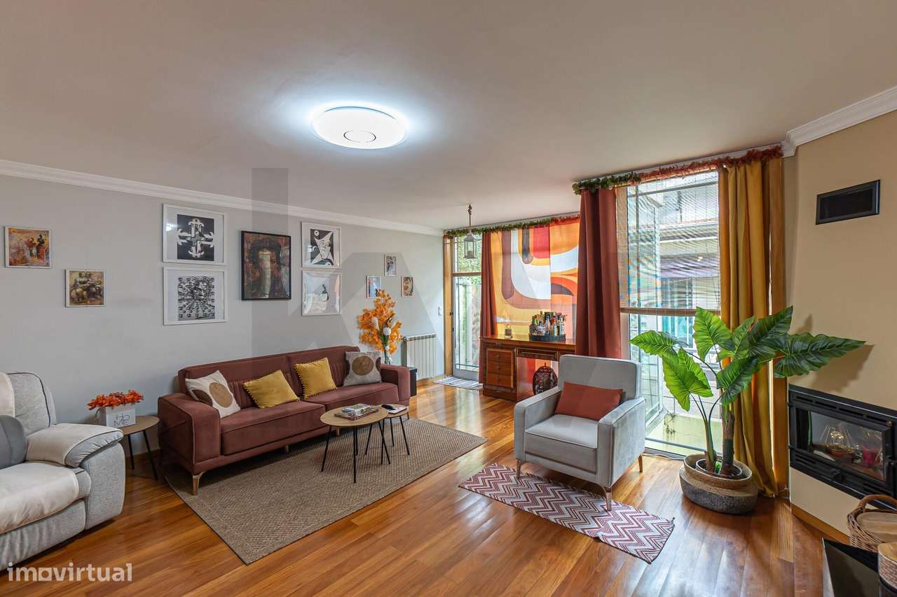 EXTRAORDINÁRIA MORADIA T4 EM MATOSINHOS - Grande imagem: 2/36