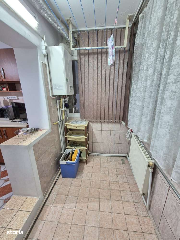 Apartament cu 3 camere decomandat Nicolina Catedrala Catolică et2-8