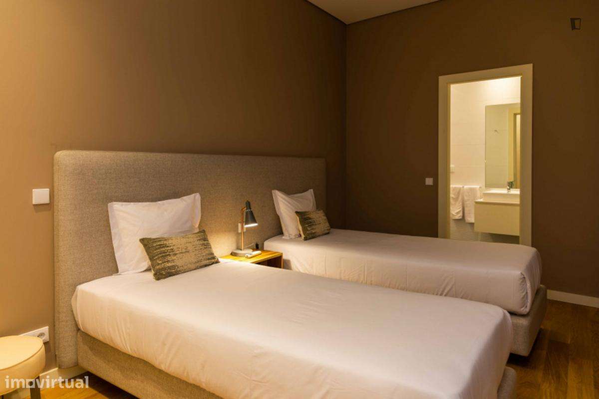 Apartamento com 2 quartos - localizado em Vitória Porto - Grande imagem: 5/9