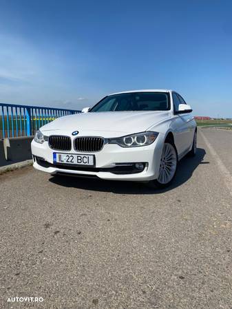 BMW Seria 3 320d Aut. Luxury Line - 2