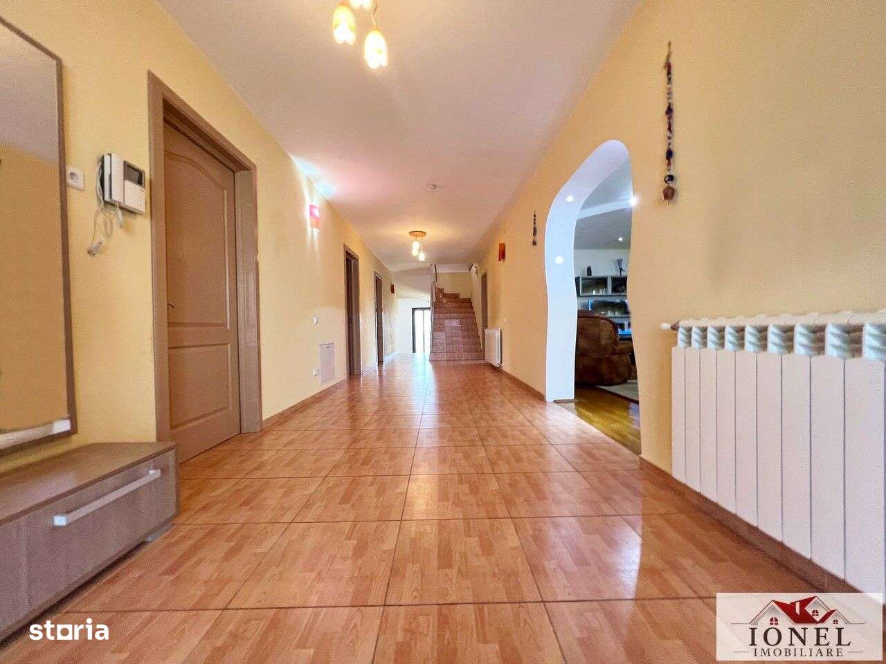 URGENT! Vila de vanzare in Sebes - Imagine principală: 4/20