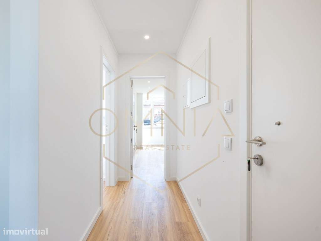 Apartamento T2 no Barreiro - Totalmente Renovado-11