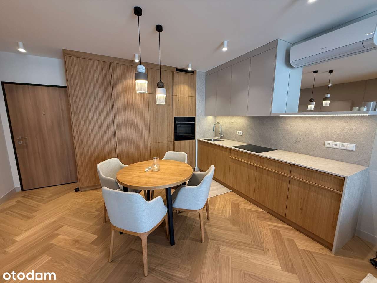 Nowoczesne dwupokojowe mieszkanie z garażem i klimatyzacją - Pełny obrazek: 2/16