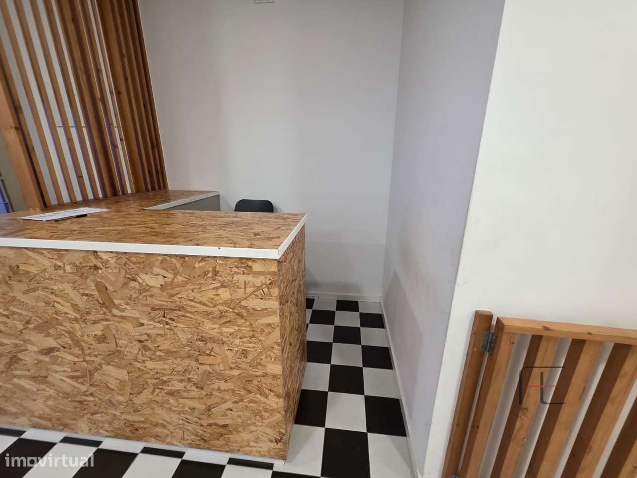 Loja  Venda em Rio Tinto,Gondomar-10