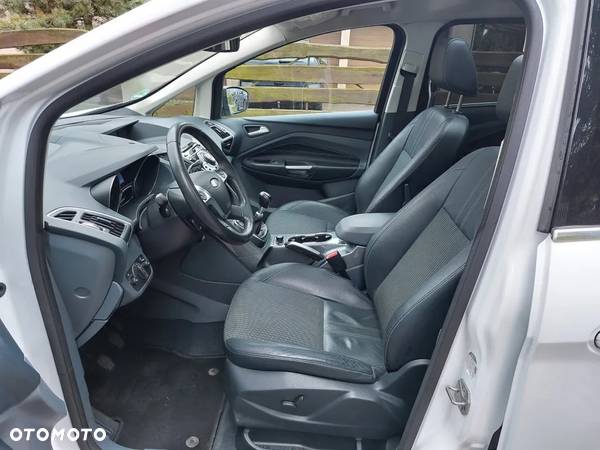 Ford Grand C-MAX 2.0 TDCi Titanium - 10