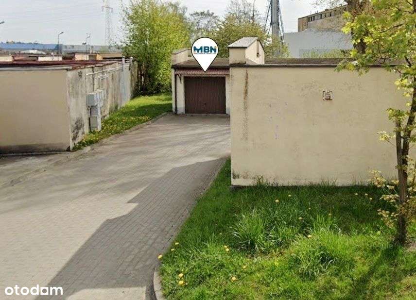 Garaż przy Sm Mamry w Giżycku ul. Staszica-0