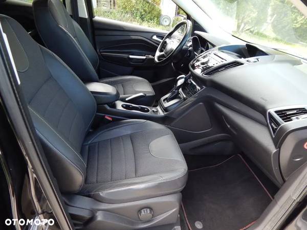 Ford Kuga 2.0 TDCi 4WD Titanium - 12