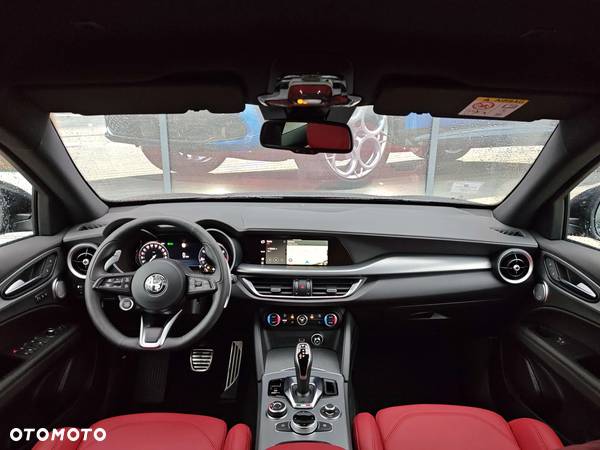 Alfa Romeo Stelvio 2.0 Turbo Veloce Q4 - 8