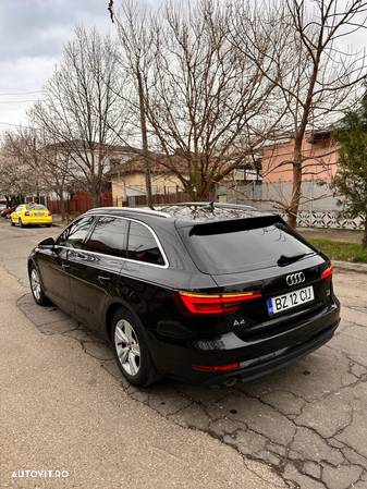 Audi A4 2.0 TDI ultra S tronic - 5