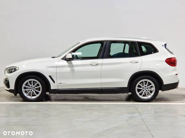 BMW X3 xDrive30d Advantage - 10