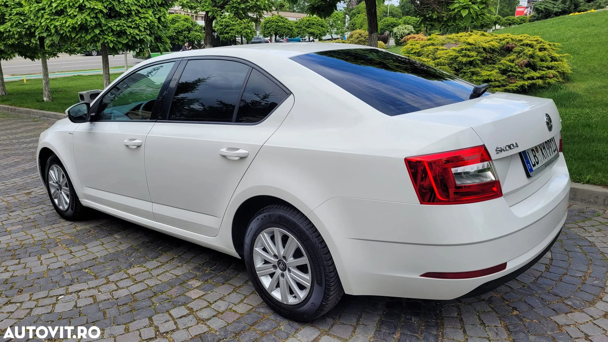 Skoda Octavia - 3