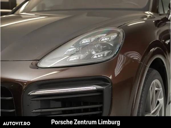 Porsche Cayenne Coupe - 6