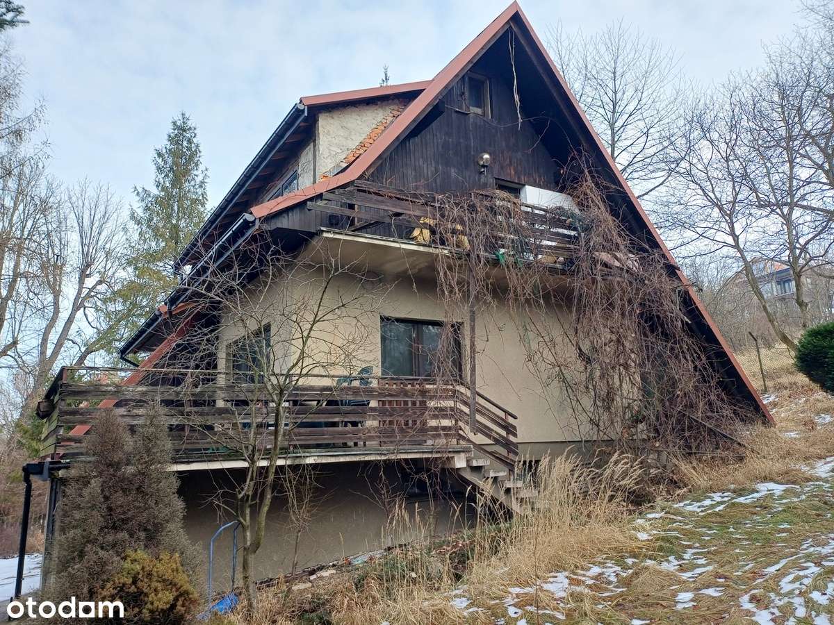 Na sprzedaż dom wolnostojący w znakomitej lokalizacji-2