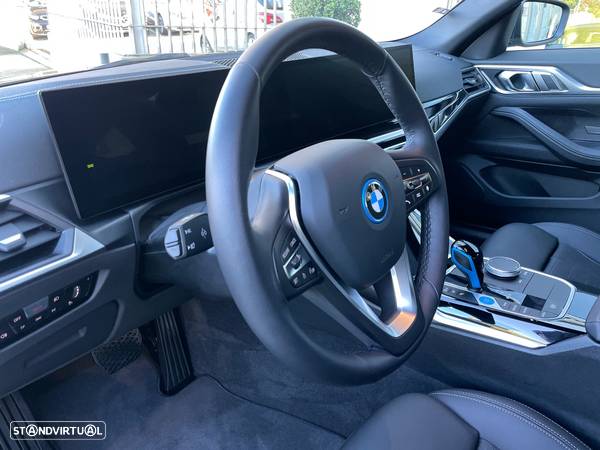 BMW i4 eDrive40 - 15