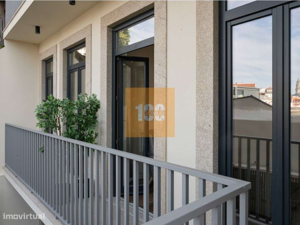 T2 Lock Off - Palácio da Marquesa - Com Licença AL-32