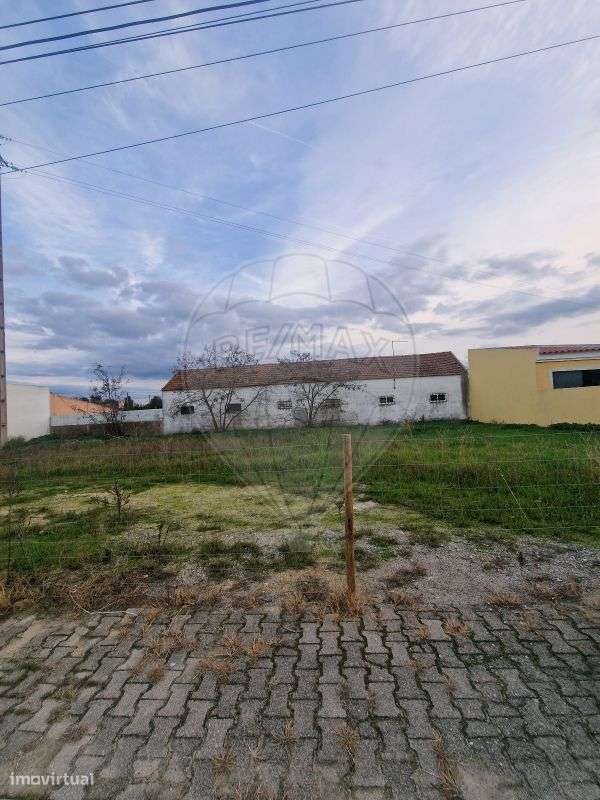 Terreno  para venda - Grande imagem: 2/4