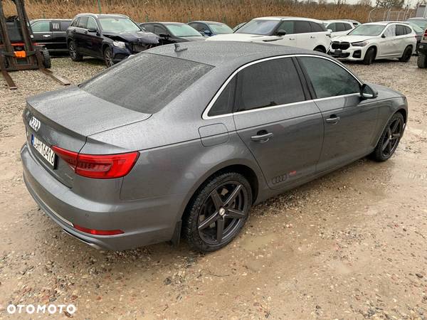 Audi A4 2.0 TFSI Quattro S tronic - 2